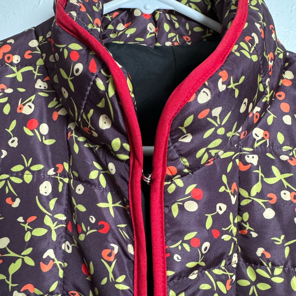 Floral Quilted Jacket with Red Trim - Picture 3 of 4